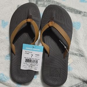Reef Brown Strap Gray Footbed Cushion Flip Flops